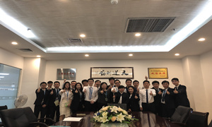 Z6尊龙旗舰厅官网入口之家星南方店营业部赴武昌店交流学习