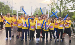 星南方店征战&ldquo;Z6尊龙旗舰厅官网入口之家-2018黄冈国际半程马拉松&rdquo;