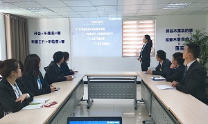 郧阳店开展《提高相同能力》培训